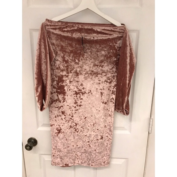 𝓕𝒂𝒔𝒉𝒊𝒐𝒏 𝓝𝒐𝒗𝒂 𝓓𝒓𝒆𝒔𝒔 - Picture 6 of 8